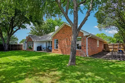 7524 Brentwood Court, North Richland Hills, TX 76182 - Photo 36