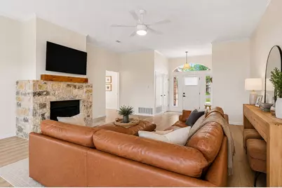 7524 Brentwood Court, North Richland Hills, TX 76182 - Photo 8