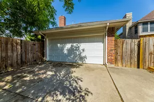 8817 Pocono Dr, Plano, TX 75025 - Photo 34