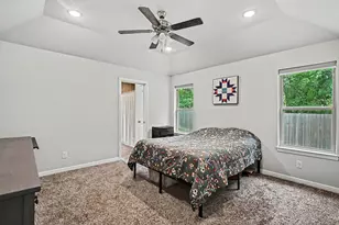 977 Sam St, Springtown, TX 76082 - Photo 16