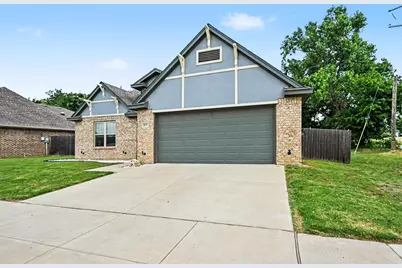 977 Sam Street, Springtown, TX 76082 - Photo 2