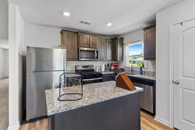 932 American Flyer Boulevard, Fort Worth, TX 76108 - Photo 6