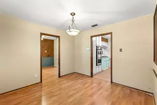 103 Cedar Dr, Oak Leaf, TX 75154 - Photo 18