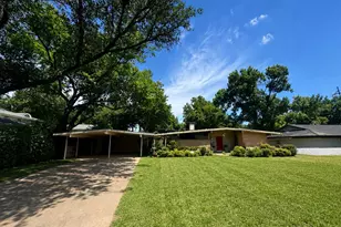 108 N Gentle Dr, Richardson, TX 75080 - Photo 1