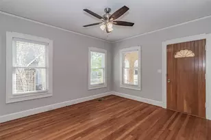2311 Warner Rd, Fort Worth, TX 76110 - Photo 10