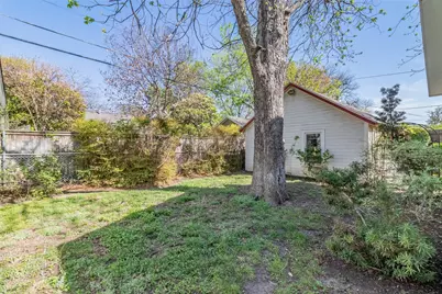 2311 Warner Road, Fort Worth, TX 76110 - Photo 36