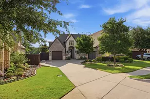 1221 Falcon Dr, Grapevine, TX 76051 - Photo 40