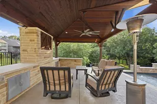 1221 Falcon Dr, Grapevine, TX 76051 - Photo 28