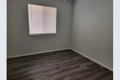 2450 Meadowgate Lane, Lancaster, TX 75134 - Photo 12