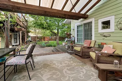 8910 San Fernando Way, Dallas, TX 75218 - Photo 22
