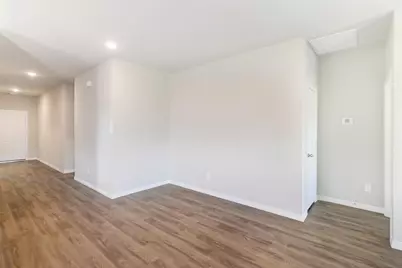 121 Toftrees Drive, Cleburne, TX 76031 - Photo 10