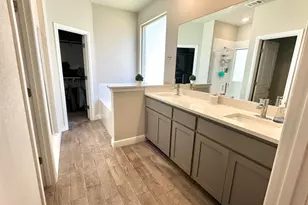 252 Drumcliffe Dr, Fort Worth, TX 76052 - Photo 8