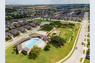 252 Drumcliffe Drive, Fort Worth, TX 76052 - Photo 20