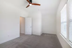 715 Parkside Dr, Justin, TX 76247 - Photo 28