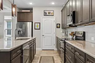 10312 Claystone Dr, Denton, TX 76207 - Photo 12