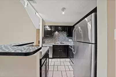 2428 Forest Brook Lane #1211, Arlington, TX 76006 - Photo 4