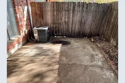 915 N Elm Street #3, Denton, TX 76201 - Photo 18