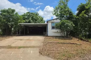 6344 S Highland Cir, Haltom City, TX 76117 - Photo 1