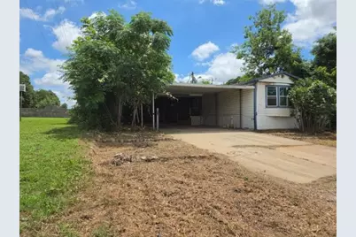 6344 S Highland Circle, Haltom City, TX 76117 - Photo 2