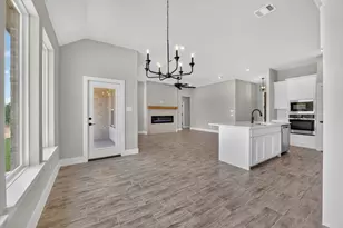 1026 Colt Rd, Springtown, TX 76082 - Photo 10