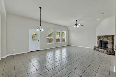 729 Red Elm Lane, Fort Worth, TX 76131 - Photo 8