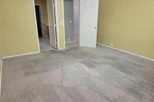 223 Baylor Dr, Glenn Heights, TX 75154 - Photo 8