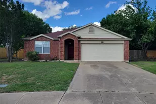 223 Baylor Dr, Glenn Heights, TX 75154 - Photo 1