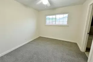 725 Cain St, Lake Dallas, TX 75065 - Photo 8