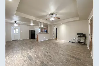 1306 Laredo Drive, Granbury, TX 76048 - Photo 6