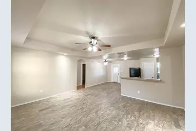 1306 Laredo Drive, Granbury, TX 76048 - Photo 8