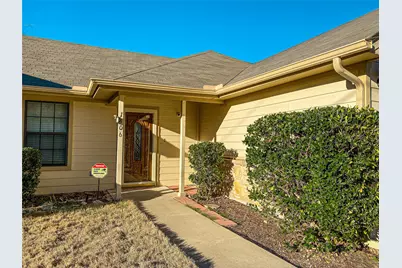 1306 Laredo Drive, Granbury, TX 76048 - Photo 2
