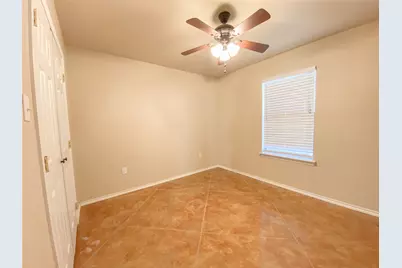 1306 Laredo Drive, Granbury, TX 76048 - Photo 22