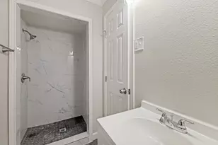 9237 Rosecliff Dr, Dallas, TX 75217 - Photo 18