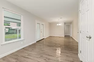 9237 Rosecliff Dr, Dallas, TX 75217 - Photo 8