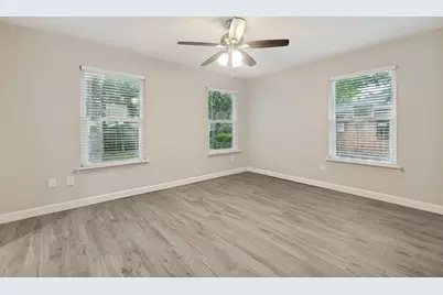 9237 Rosecliff Drive, Dallas, TX 75217 - Photo 16