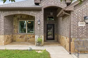 6270 High Mesa Dr, Justin, TX 76247 - Photo 4
