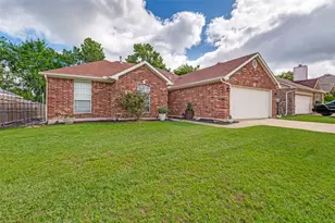 1118 Germany Dr, Cedar Hill, TX 75104 - Photo 1