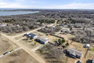 216 SE County Road 3048A, Corsicana, TX 75109 - Photo 24