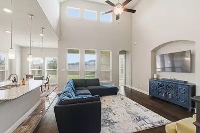7452 Reverchon Drive, Irving, TX 75063 - Photo 18
