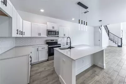 1426 Evans Avenue, Fort Worth, TX 76104 - Photo 8