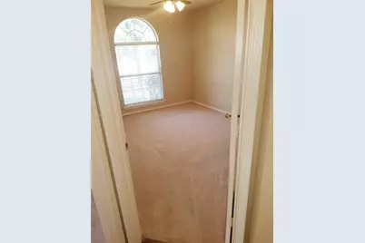 3519 Daisy Lane, Grand Prairie, TX 75052 - Photo 8