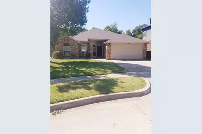 3519 Daisy Lane, Grand Prairie, TX 75052 - Photo 1