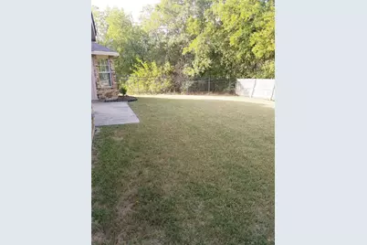 3519 Daisy Lane, Grand Prairie, TX 75052 - Photo 18