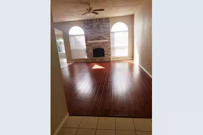 3519 Daisy Lane, Grand Prairie, TX 75052 - Photo 2