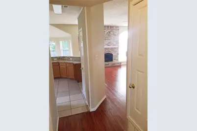 3519 Daisy Lane, Grand Prairie, TX 75052 - Photo 10