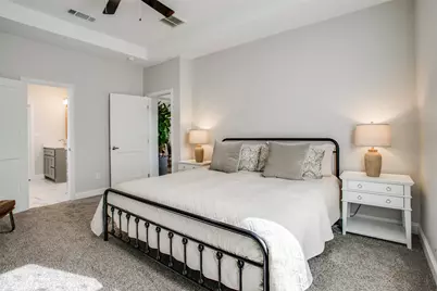 1314 E Pecan Street, Gainesville, TX 76240 - Photo 16