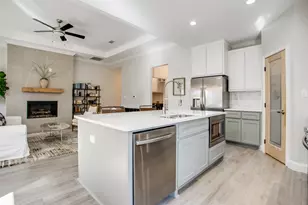 1314 E Pecan St, Gainesville, TX 76240 - Photo 12