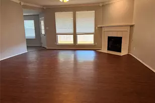 516 Lone Star St, Joshua, TX 76058 - Photo 2