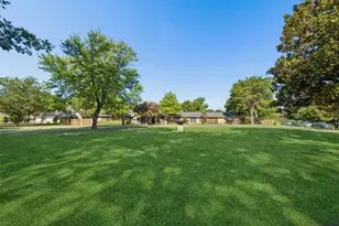 1303 Heather Glen St, Duncanville, TX 75137 - Photo 4