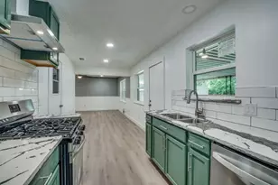 822 Milky Way, Garland, TX 75040 - Photo 10